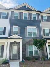 Building Photo - 8 Iron Dr