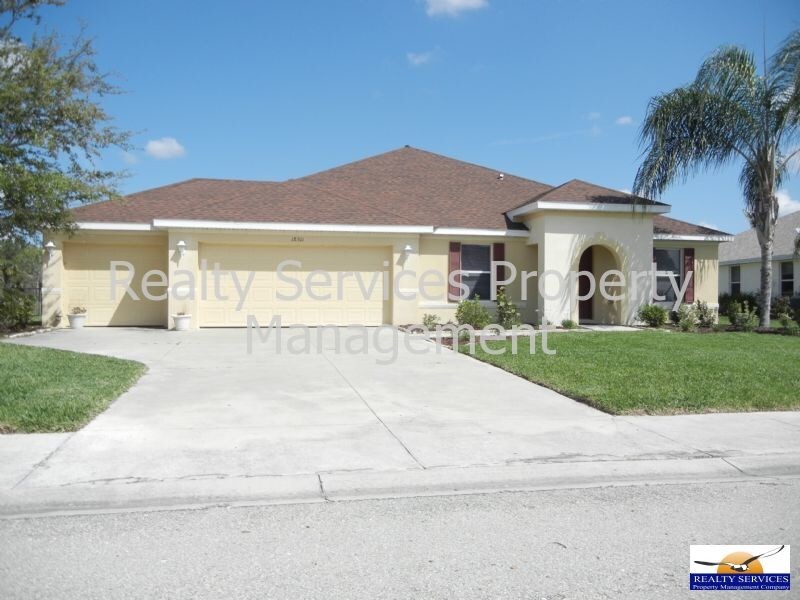 3 CAR GARAGE...4 BEDROOM , GATED COMMUNITY - 3 CAR GARAGE...4 BEDROOM , GATED  COMMUNITY