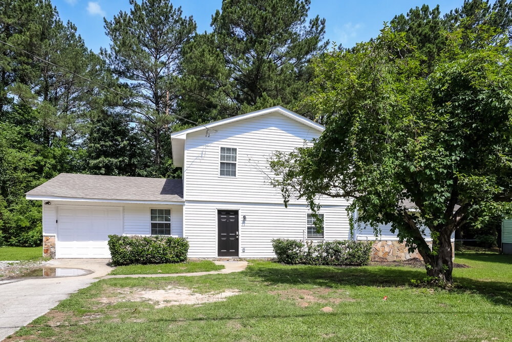 Primary Photo - 2995 Creel Rd