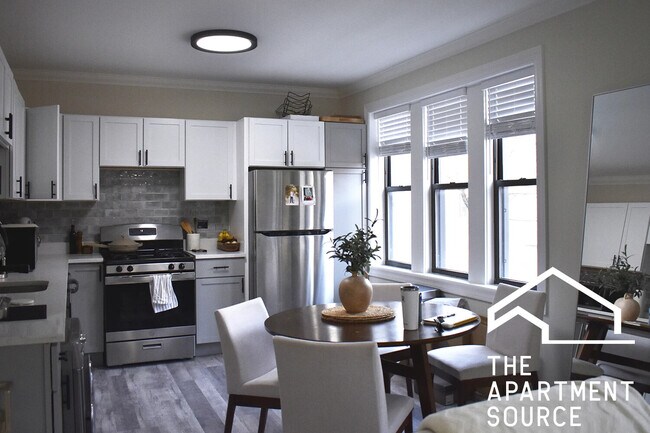 Foto del edificio - 839 W Cornelia Ave