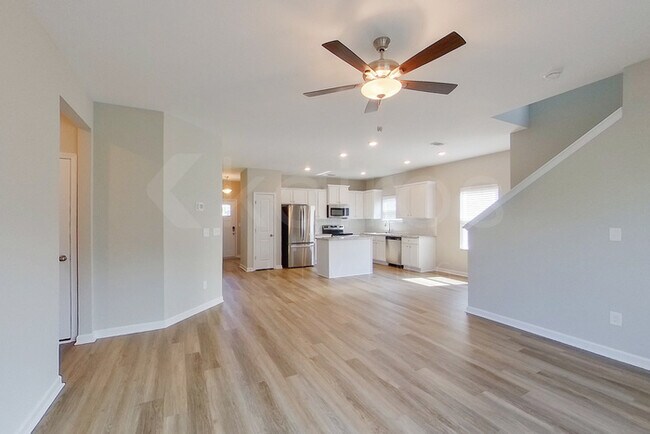 Foto del edificio - 7064 Foggy River Dr