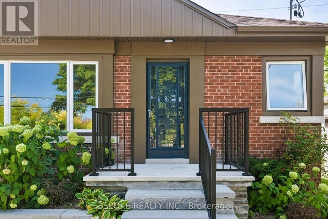 Building Photo - 70 Jopling Ave N