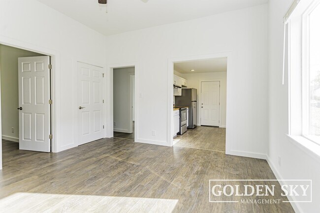 Foto del edificio - 820 S Hackley St
