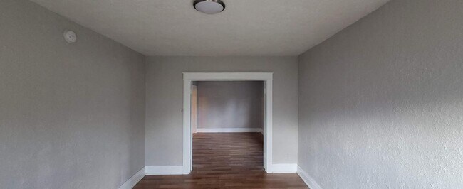 Building Photo - 1336 Ashland Ave