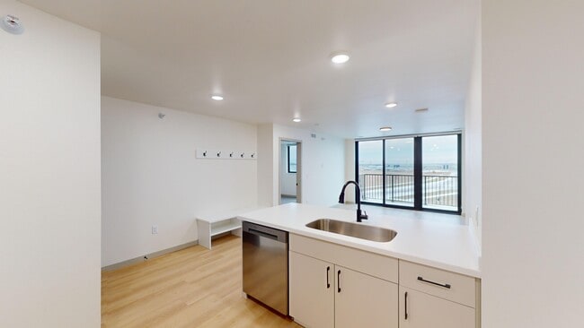 Kitchen - Jefferson Reserve Apartments