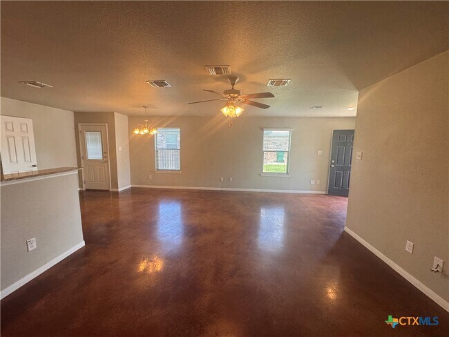 Foto del edificio - 2204 Indian Trail
