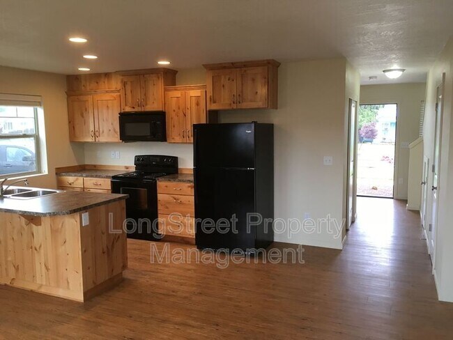 Foto del edificio - 1810 College St