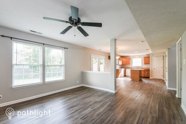 Building Photo - 6515 W Deer Crossing Blvd, McCordsville, I...