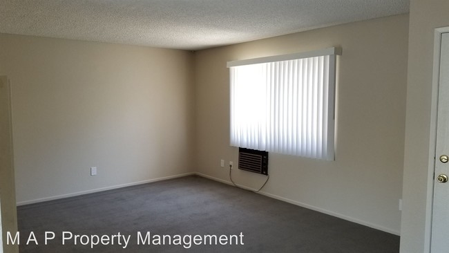 Building Photo - 8303-8307 Santa Fe Springs Rd