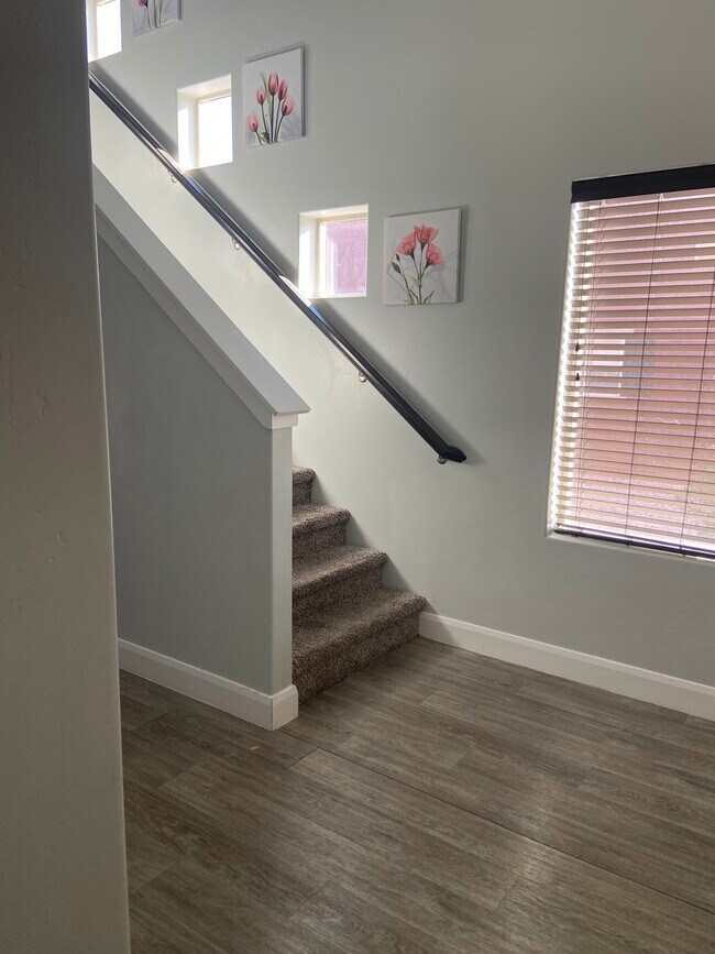 325 N Red Stone Rd, Washington, UT 84780 Townhome Rentals in Washington UT