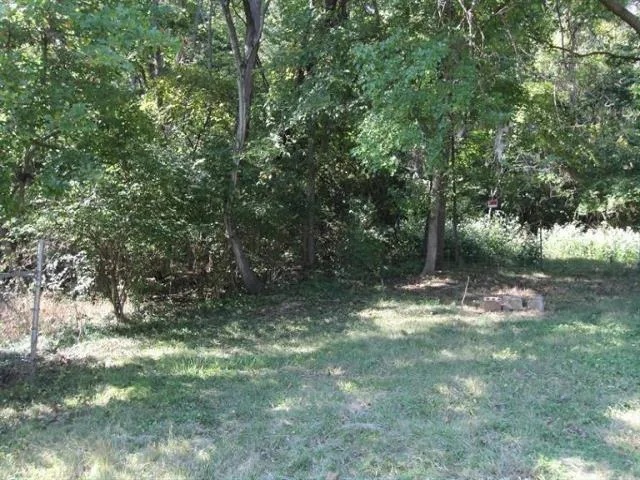 Rear - 604 Highland Pike