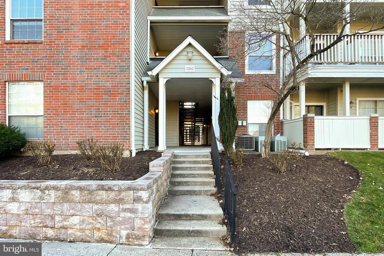 Primary Photo - 12162 Penderview Ln