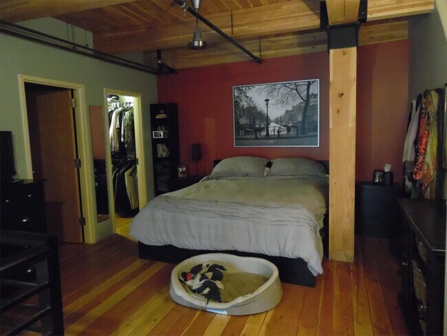 Building Photo - 2955 Inca St