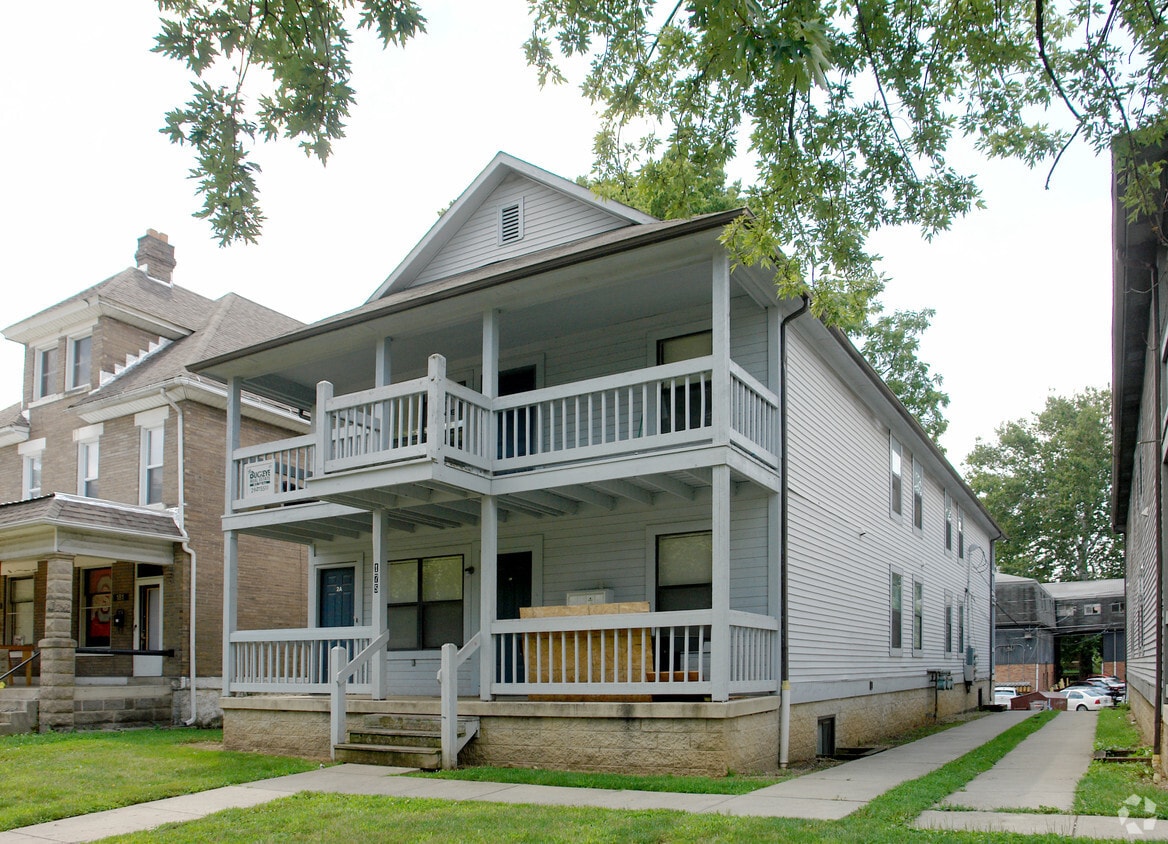 Building Photo - 175 E 13th Ave