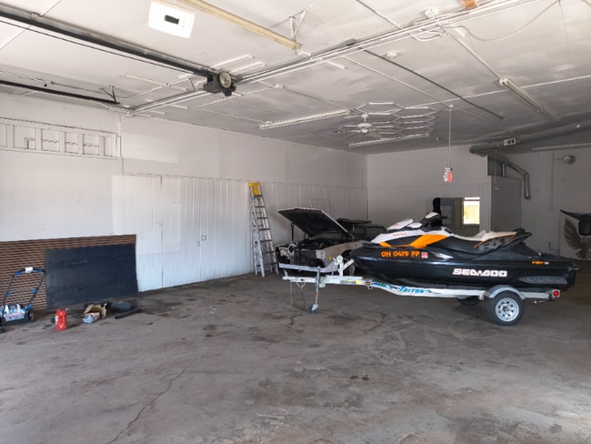 Building Photo - 8464 Cleveland Ave NW