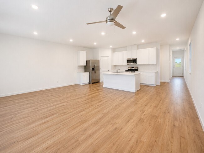 Foto del edificio - 28146 Meadowlark Sky Dr