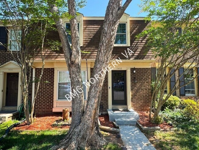Photo - 7450 Adams Park Ct House