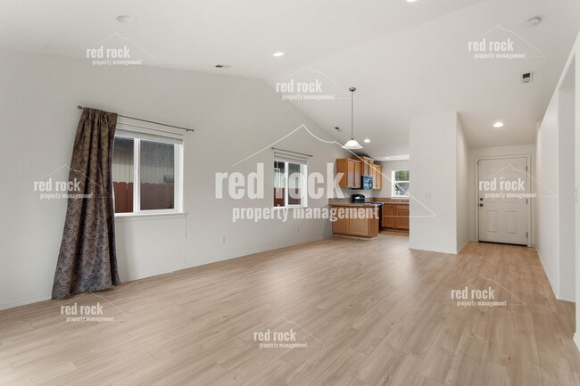 Foto del edificio - 718 S Edgerton Ln