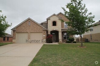 Building Photo - 433 W Iowa Dr