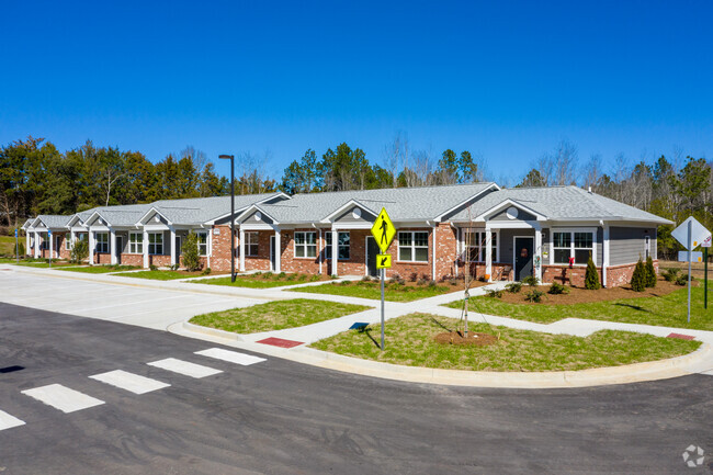 Foto del edificio - Legacy Villas- 55+ Senior Community