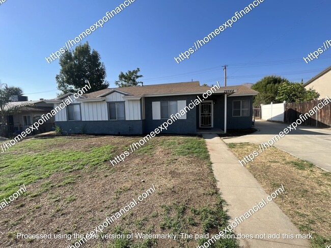 Building Photo - Nice House For Rent