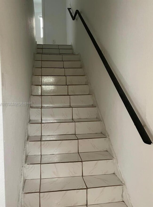 Foto del edificio - 307 NW 84th St