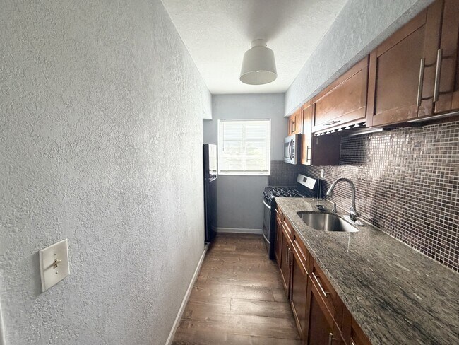Foto del edificio - 620 84th St