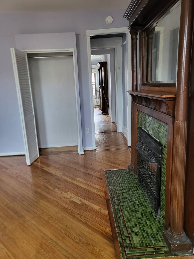 Building Photo - 19 Revere Pl