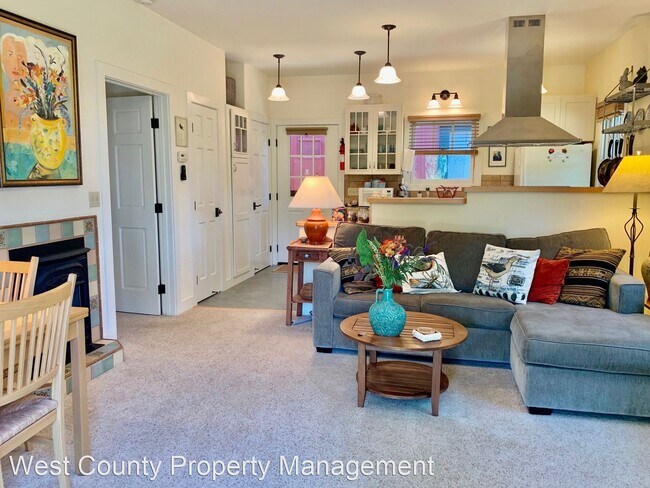 Foto del edificio - 1 br, 1 bath House - 544 Railroad Street