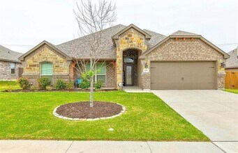 Building Photo - 608 Hummingbird Trail