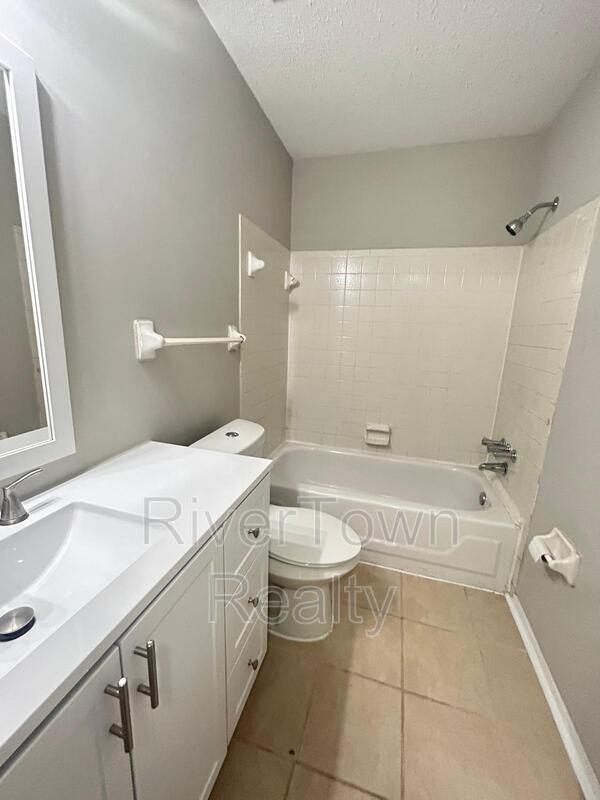 Foto del edificio - 3366 Fairbanks St