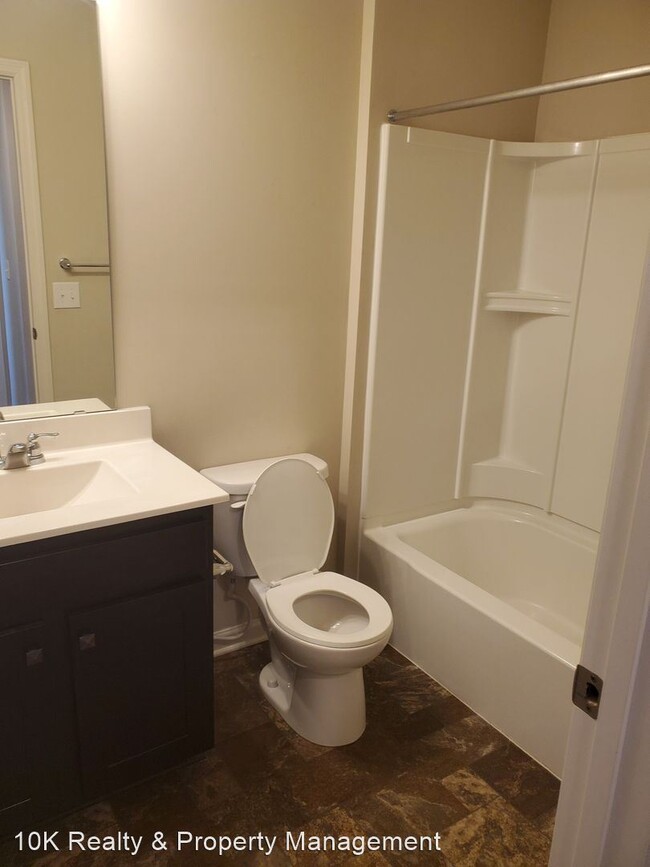 Building Photo - 4 br, 2.5 bath House - 7352 145th Place NW