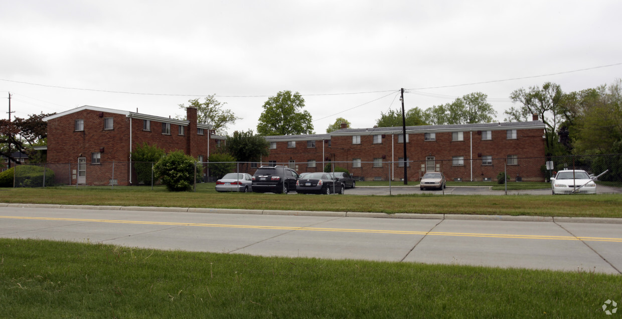 Building Photo - Coolidge Terrace