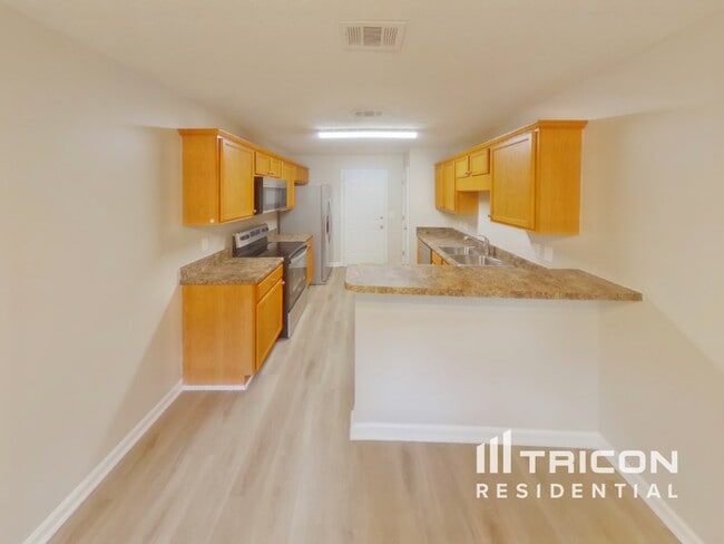 Building Photo - 1538 Ballater Dr