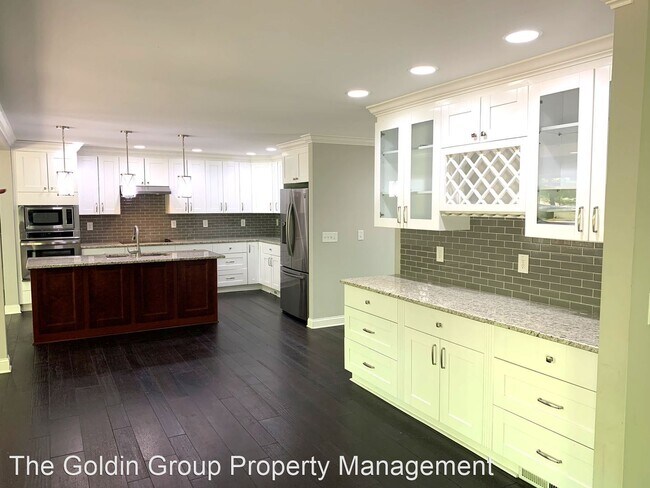 Building Photo - 5 br, 4.5 bath House - 340 Spring Lake Terr