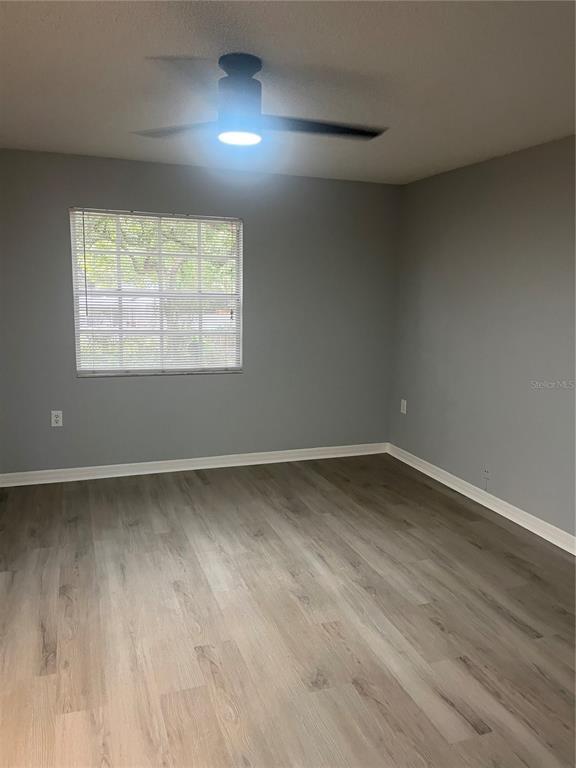 Foto del edificio - 730 Putnam Ave