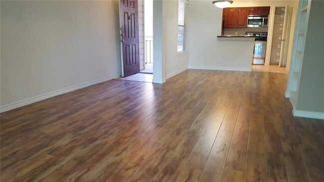 Building Photo - 6000-5 Shepherd Mountain Cove