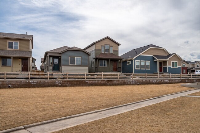 Building Photo - 1119 Hummingbird Cir