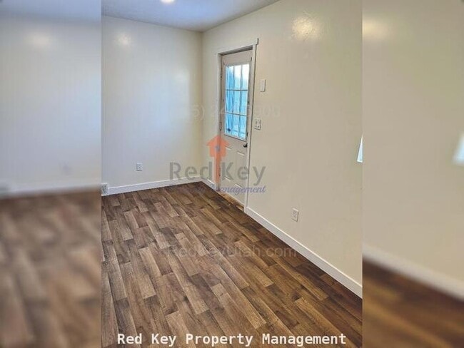 Foto del edificio - E Vine St Single Family Home