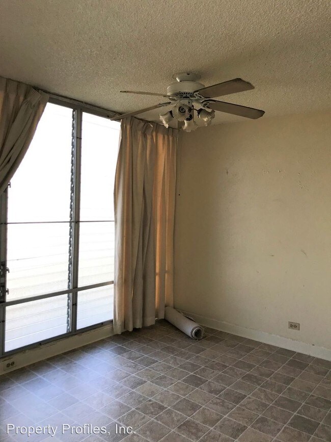 Foto del edificio - 757 Kinalau Pl