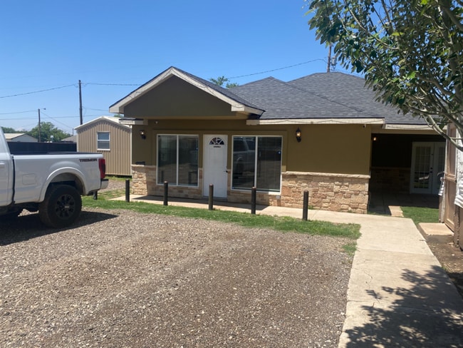 Foto del edificio - 7312 22nd St