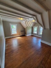 Building Photo - 1862 N Cambridge Ave