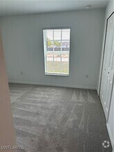 Building Photo - 627 NW 32nd St