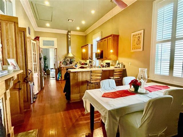 Foto del edificio - 915 Arabella St