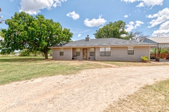 Building Photo - 1131 Key Ln
