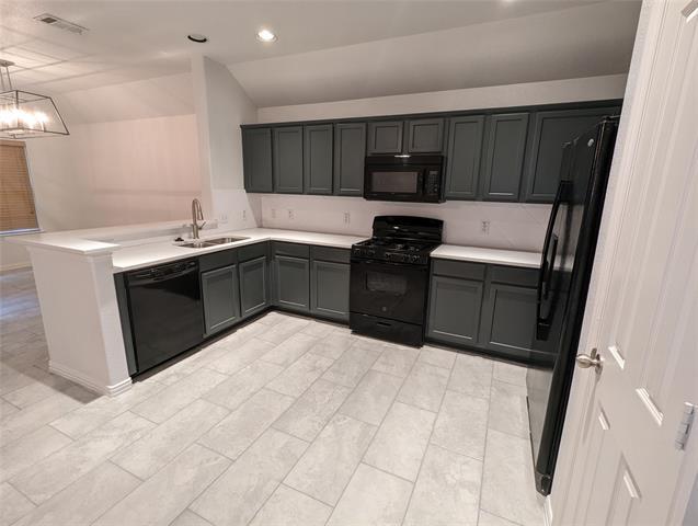 Building Photo - 209 Bird Creek Dr