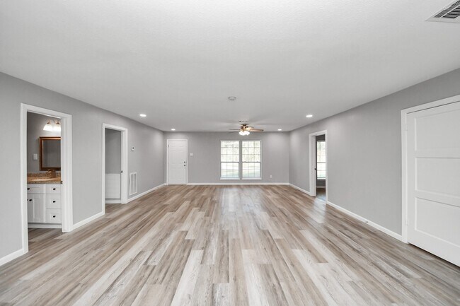 Foto del edificio - 7922 Sheree St