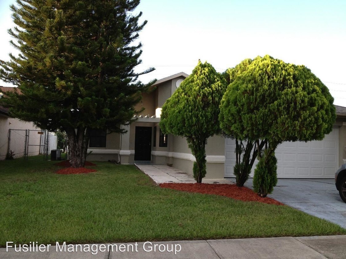 Primary Photo - 2 br, 2 bath House - 136 Pinewood Circle