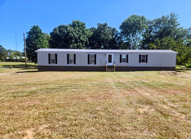 Building Photo - 7275 Old Madisonville Rd