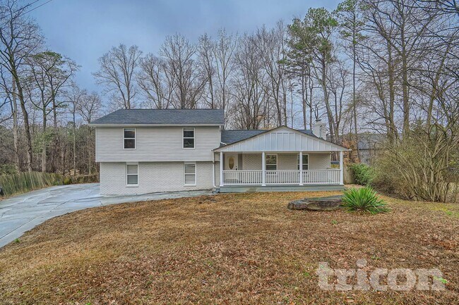 Building Photo - 635 Garden Grove Dr NW